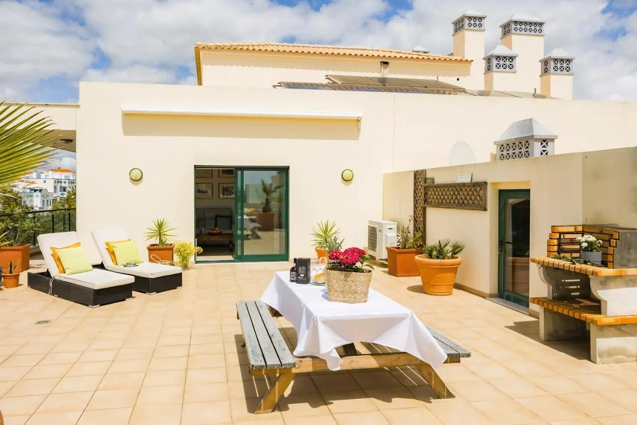 Penthouse Escape With Large Terrace, Pool & Garden Apartment Quarteira 0*,  Portugal